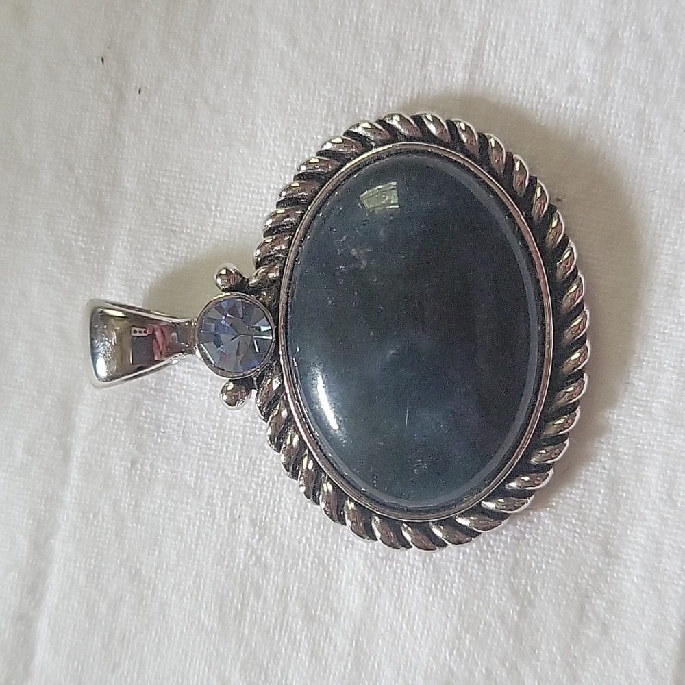Lia Sophia Necklace Slide